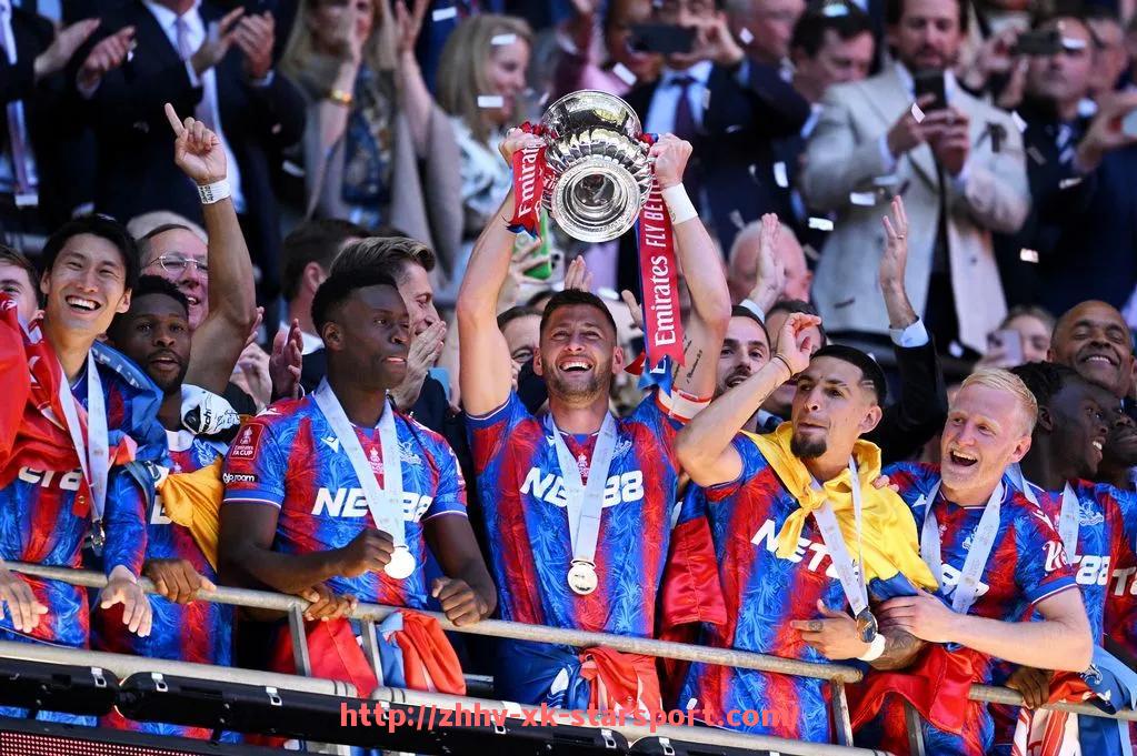 星空体育-世俱杯比赛中控室揭秘：技术中枢与赛事监控流程展示